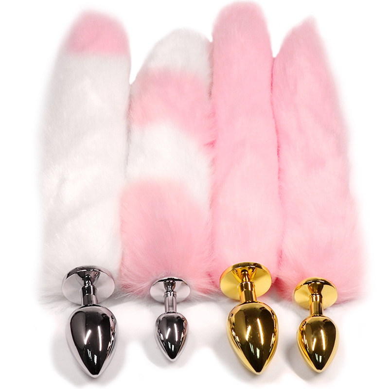 Metal fox tails